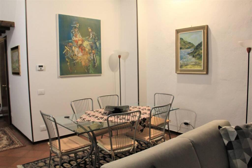 Daisy House: Nice Attic In The Historical Center Saló Exterior foto