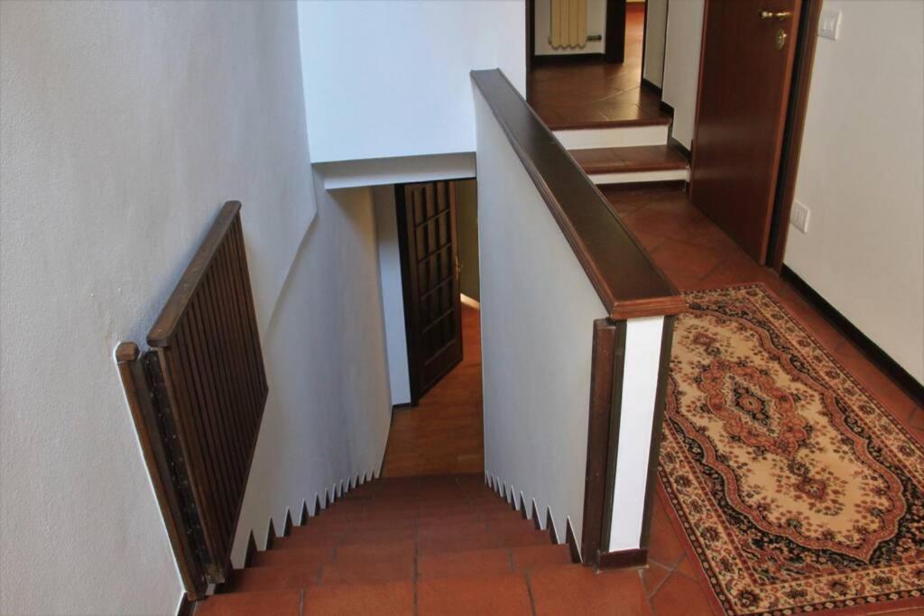 Daisy House: Nice Attic In The Historical Center Saló Exterior foto